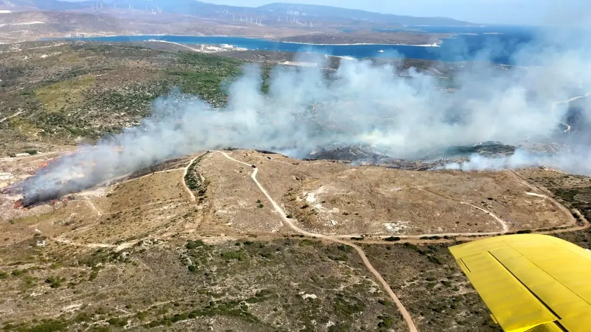 Çeşme\'deki Yangın Kontrol Altına Alındı