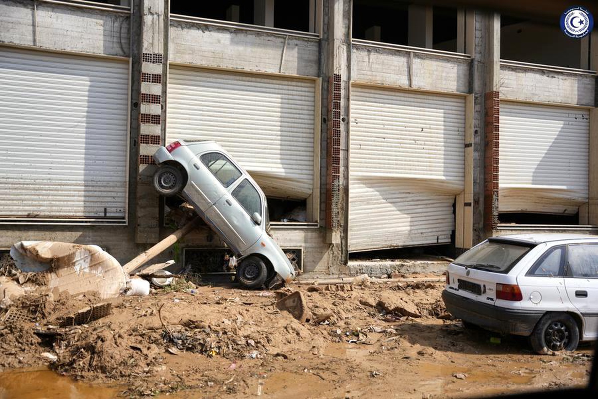 Libya\'da sel felaketinde binlerce kişi hayatını kaybetti