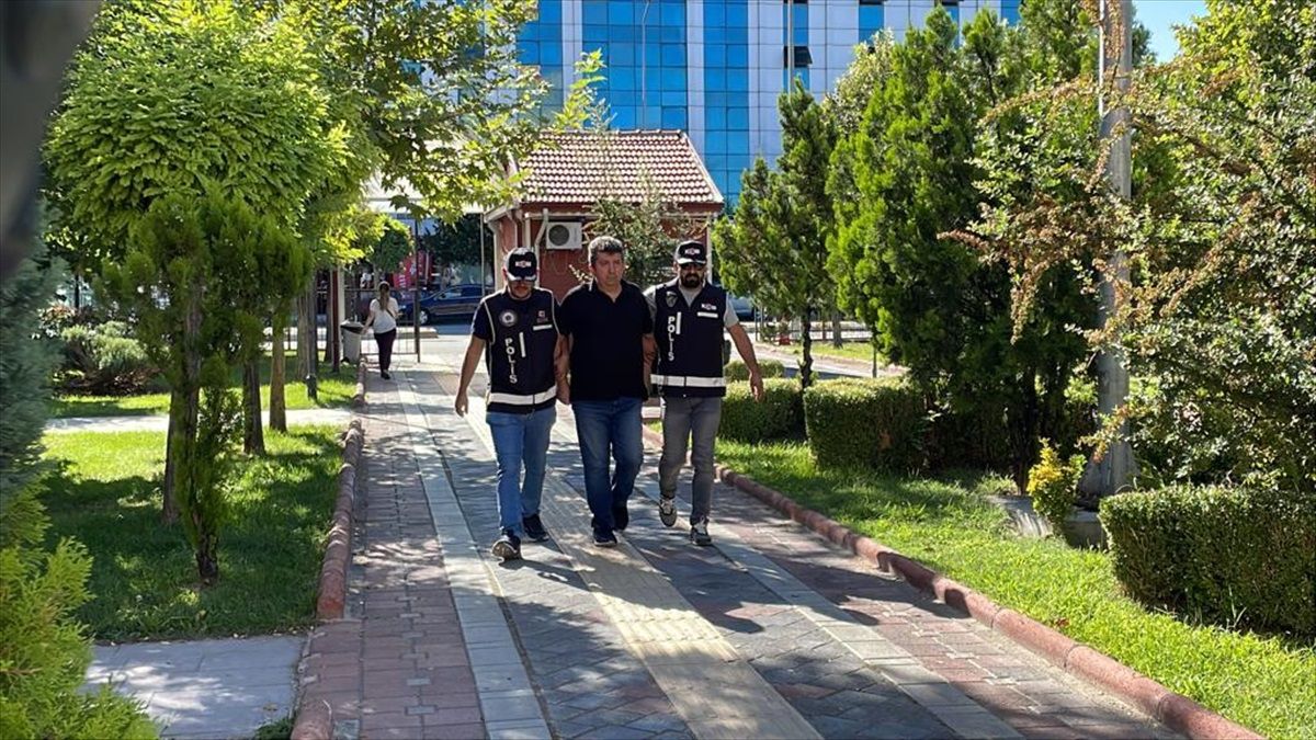 Isparta\'da tefecilik yaptığı iddiasıyla 1 kişi gözaltına alındı