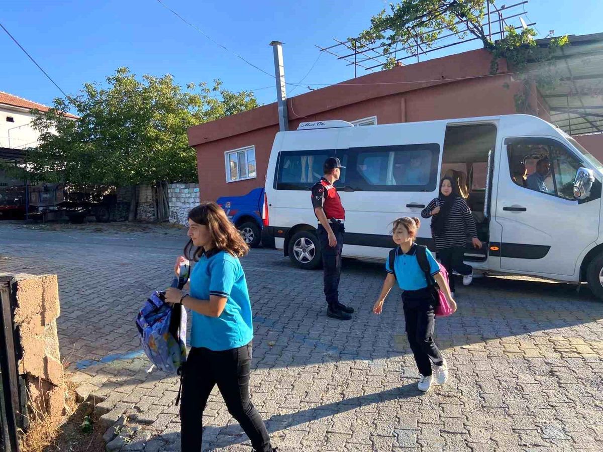 Aydın\'da Okul Servisleri Denetlendi