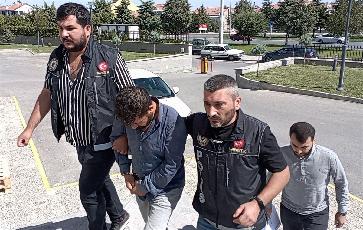 Karaman\'da Uyuşturucu Operasyonu: 2 Tutuklama