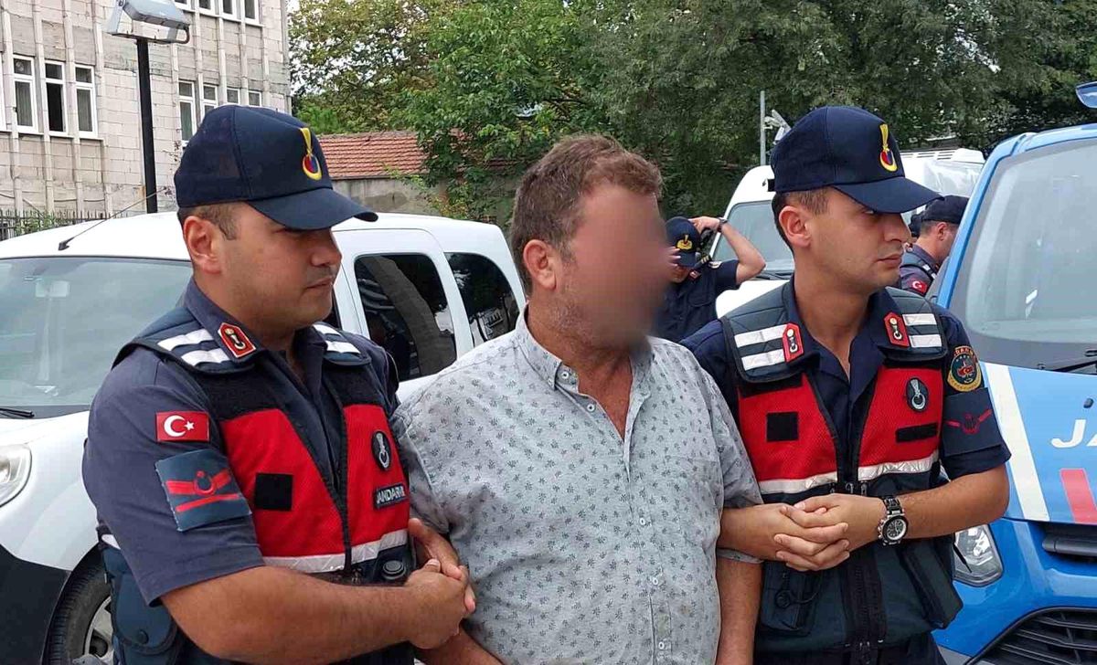 Samsun\'da Komşusunu Tehdit Eden Şahıs Tutuklandı