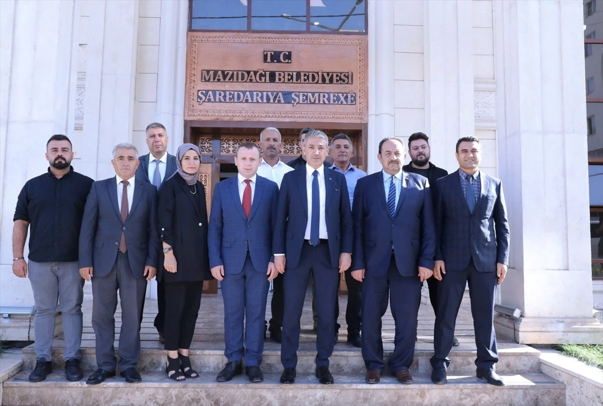 Mardin Valisi ve Büyükşehir Belediye Başkan Vekili Mazıdağı\'nda İncelemelerde Bulundu