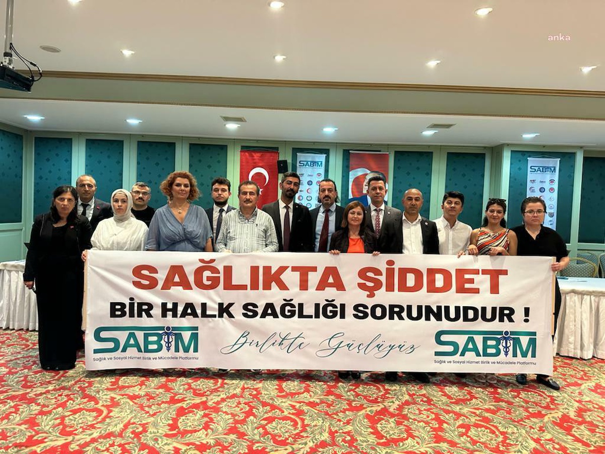 Sağlık Çalışanlarından Toplu Sözleşme Sonucuna Tepki