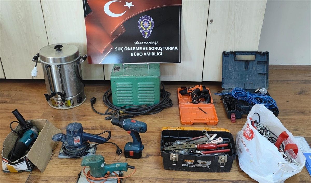 Tekirdağ\'da ev ve iş yerlerinden hırsızlık yapan 18 şüpheli gözaltına alındı
