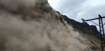 Trabzon'da Taş Ocağında Heyelan: Panik Anları Görüntülendi