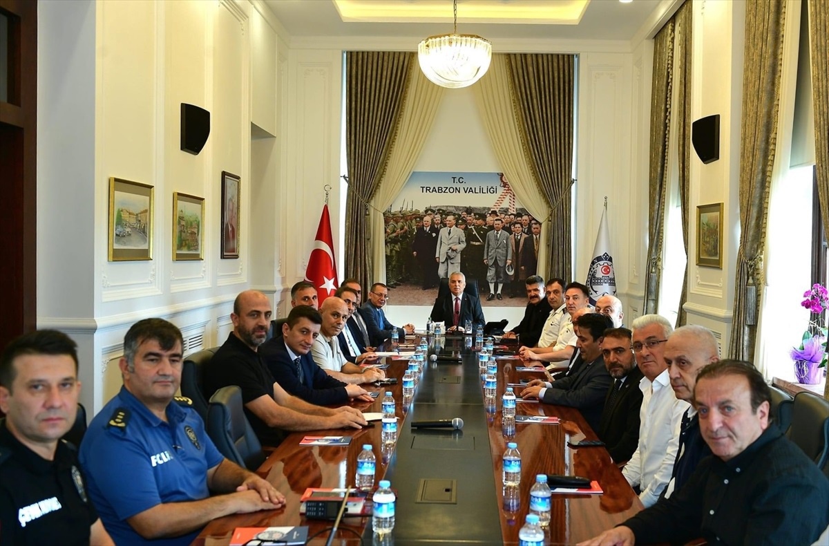 Trabzonspor-Beşiktaş Maçında Beşiktaş Taraftarlarına Yer Yok