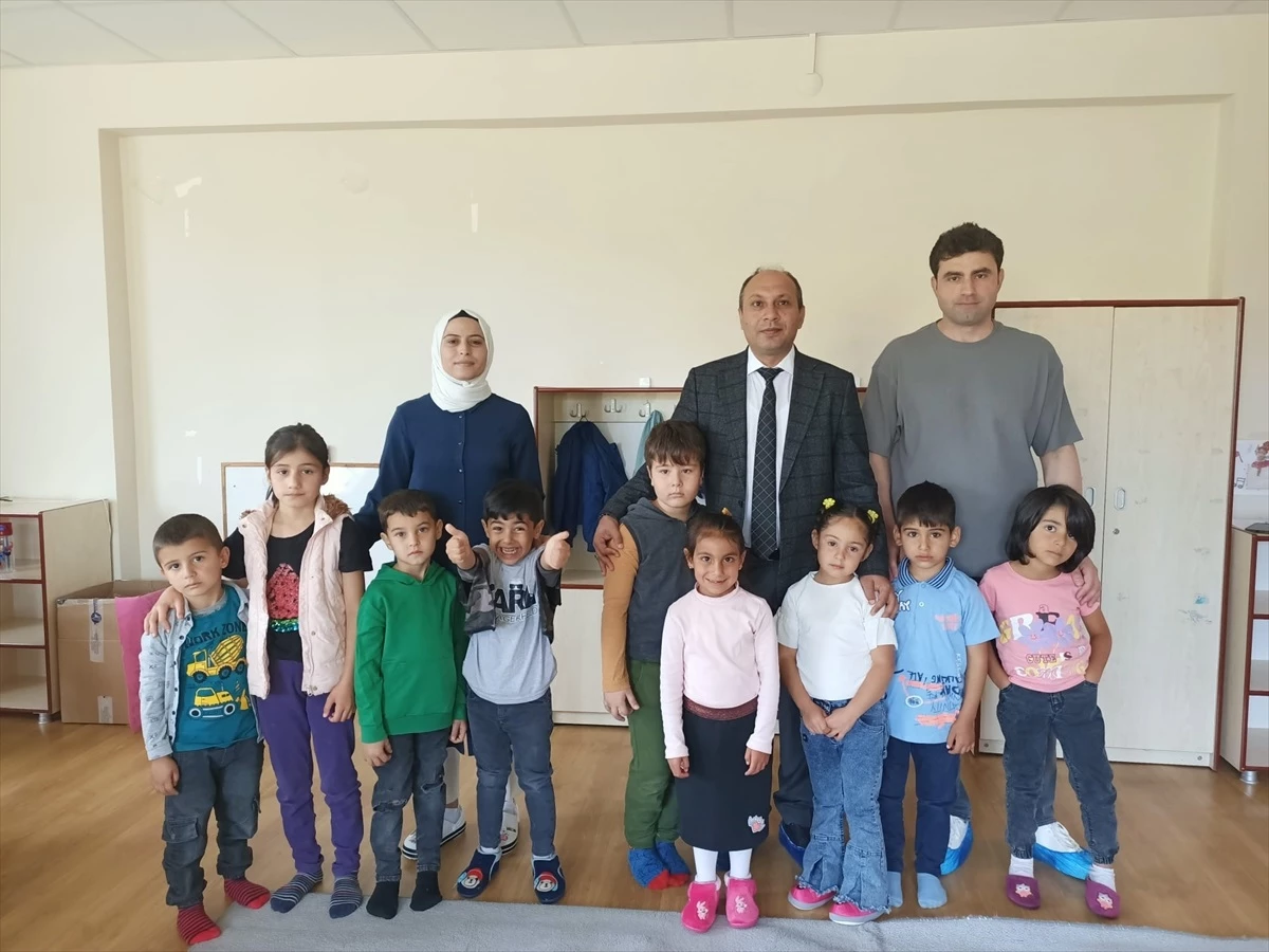 Sivas Ulaş\'ta İlköğretim Haftası Töreni Düzenlendi