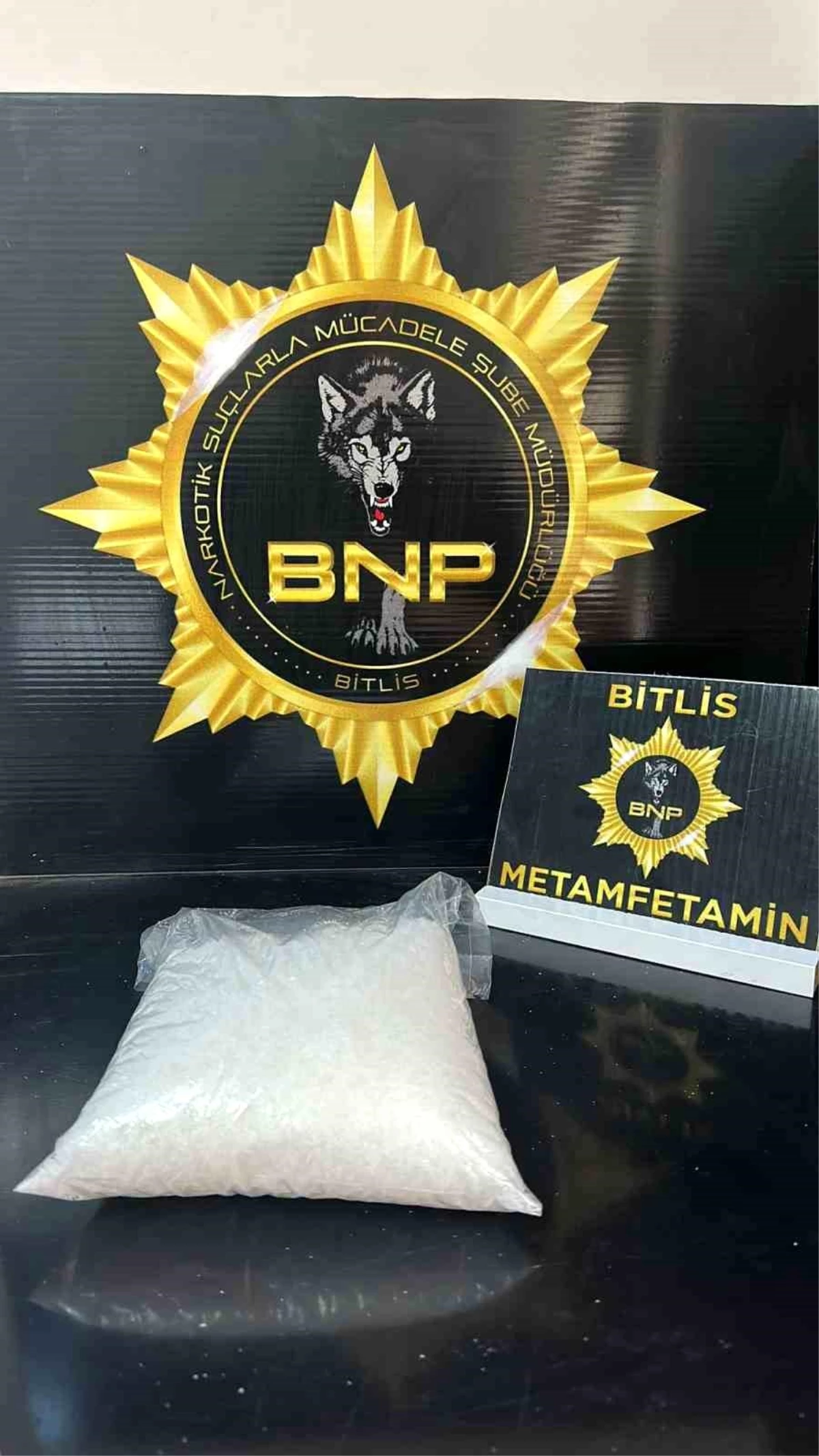 Bitlis\'te 846 Gram Metamfetamin Ele Geçirildi