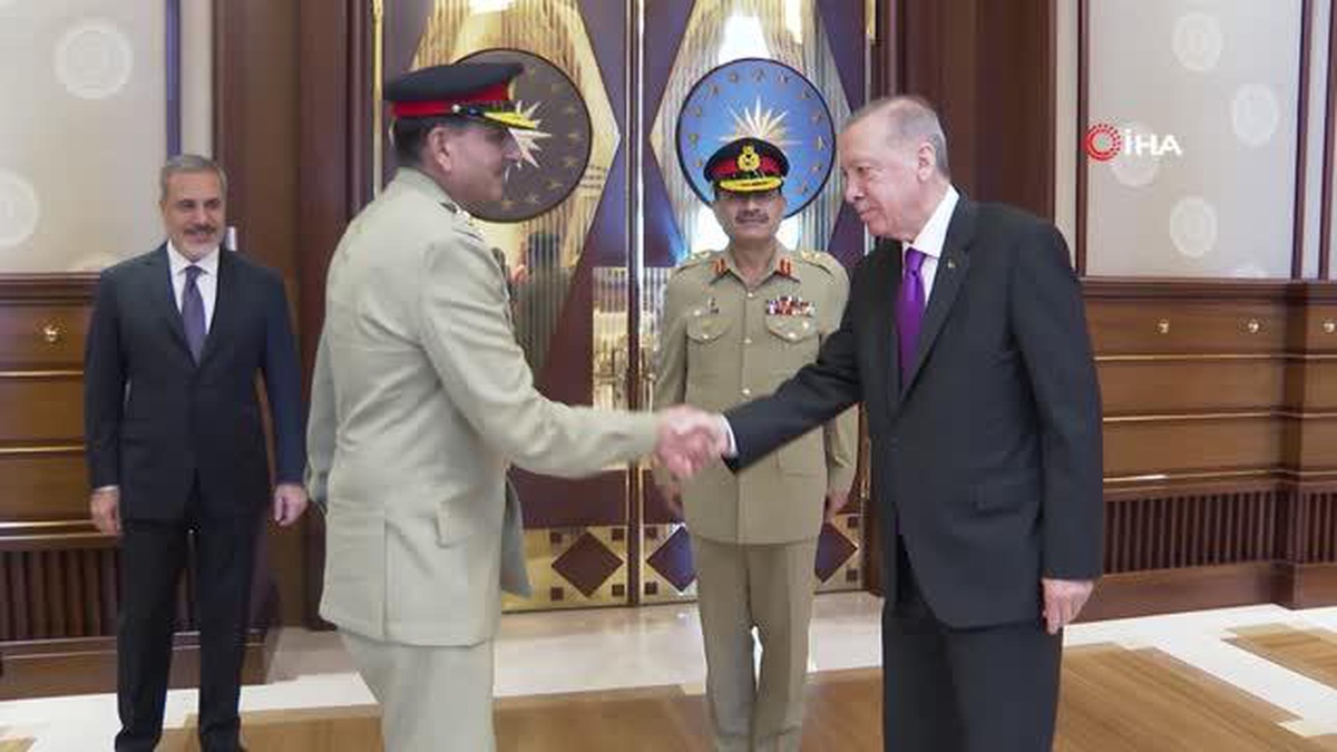 Cumhurbaşkanı Erdoğan, Pakistan Kara Kuvvetleri Komutanı Syed Asım Munir\'i kabul etti