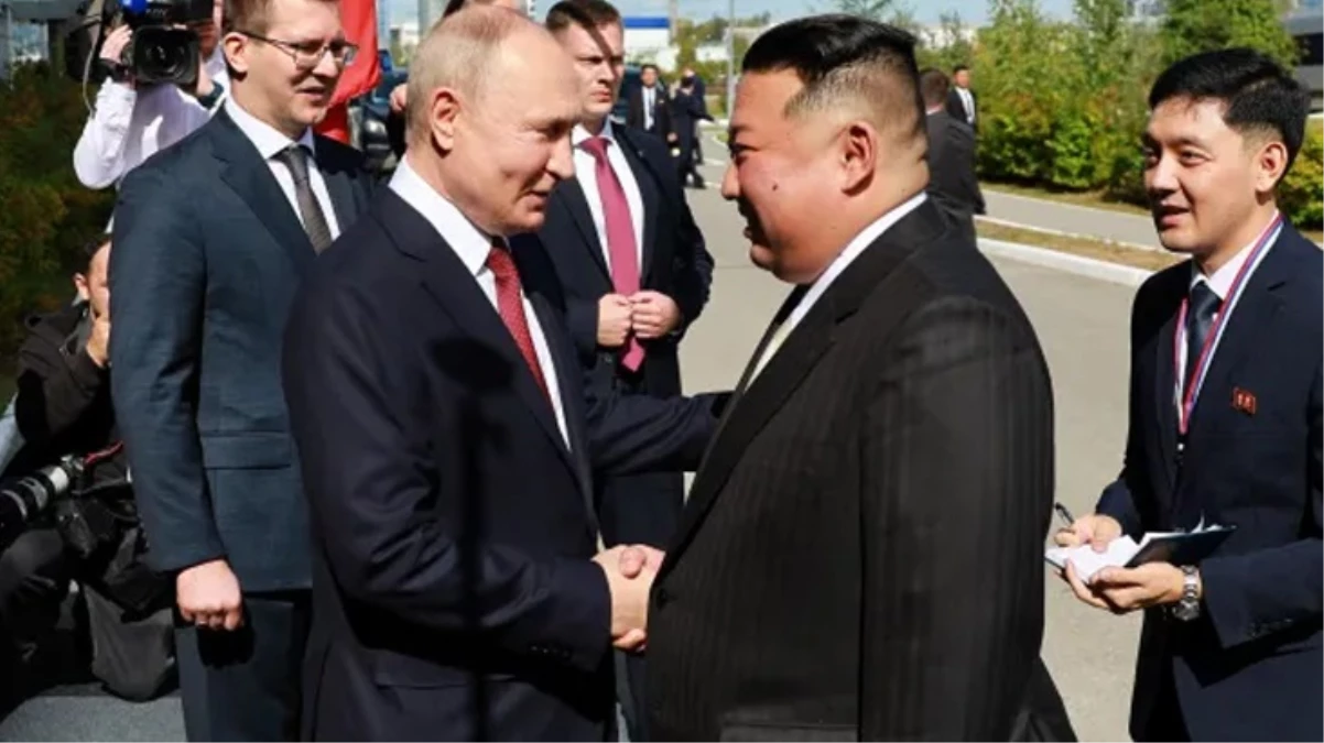  Putin, Kuzey Kore lideri Kim ile bir araya geldi