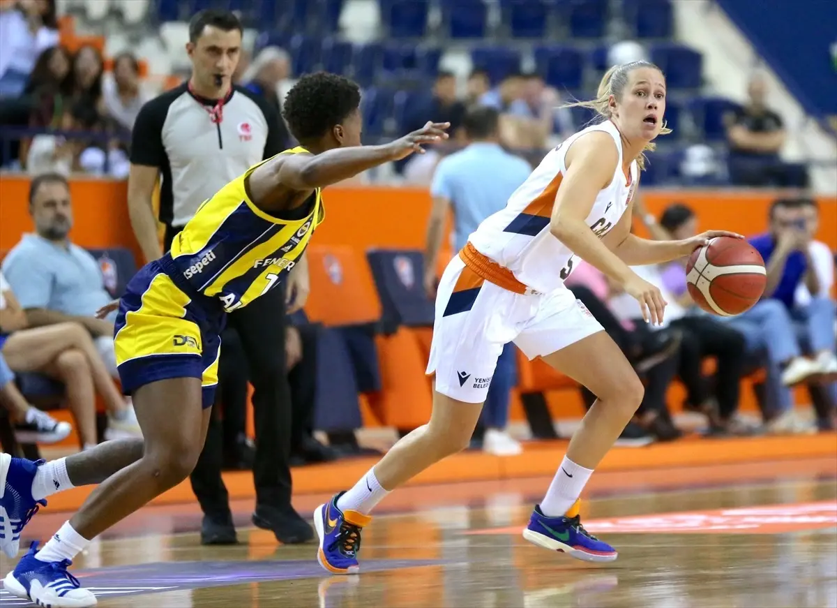 ÇBK Mersin, Fenerbahçe Alagöz Holding\'i 76-74 yenerek galip geldi