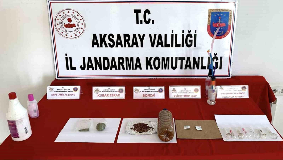 Aksaray\'da Uyuşturucu Operasyonu: 3 Şüpheli Tutuklandı
