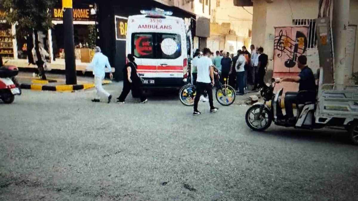 Nusaybin\'de otomobil ile motosiklet çarpıştı: 1 yaralı