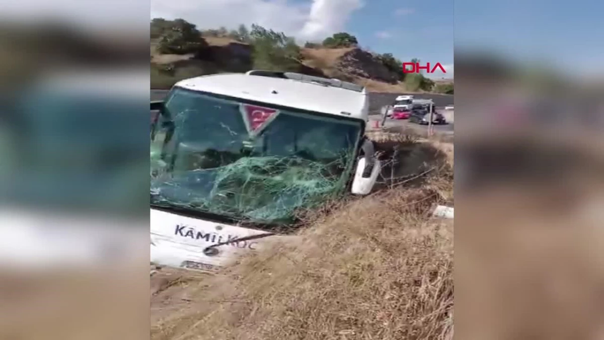 Samsun\'da yolcu otobüsü kaza yaptı: 1 yaralı