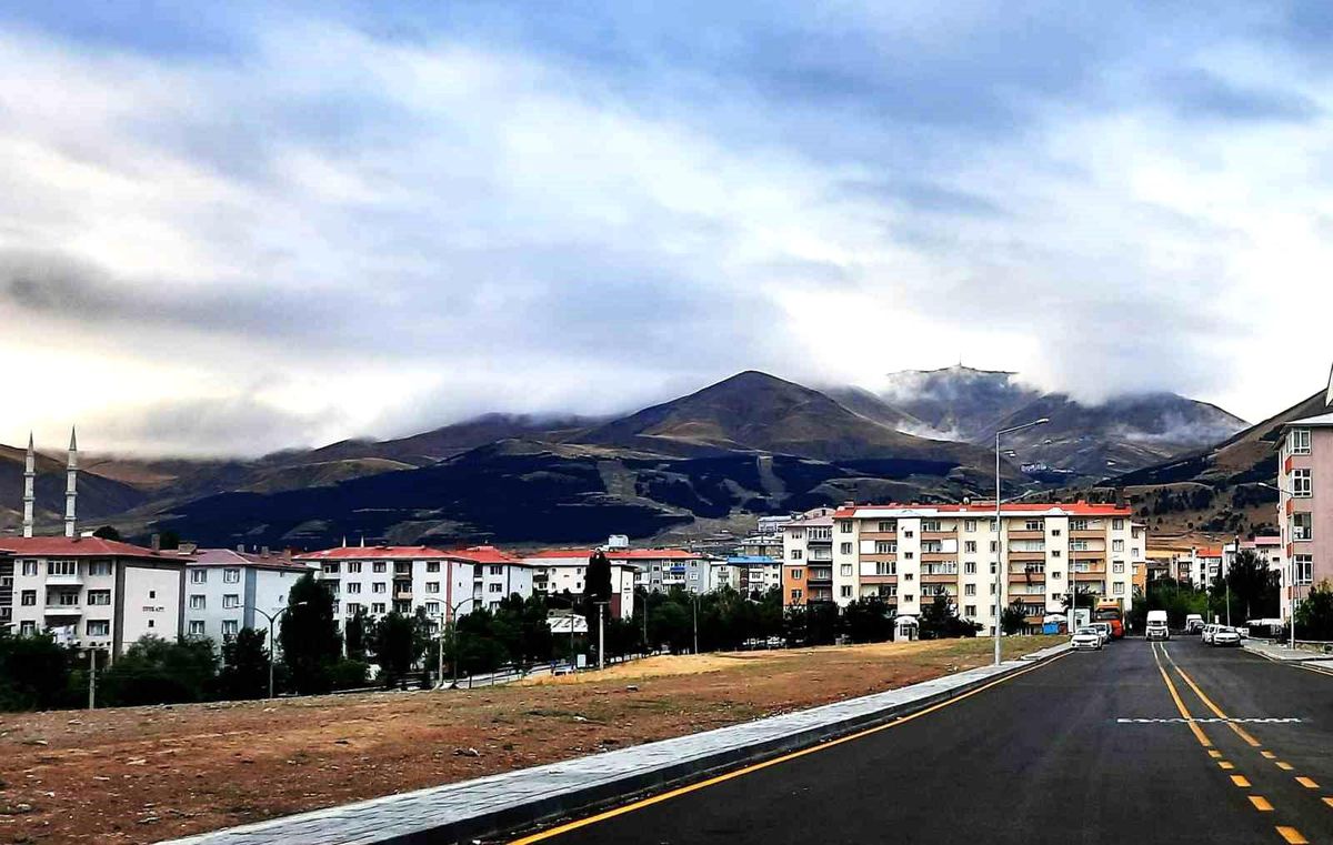 Erzurum ve Çevresinde Yağışlı ve Serin Hava Bekleniyor