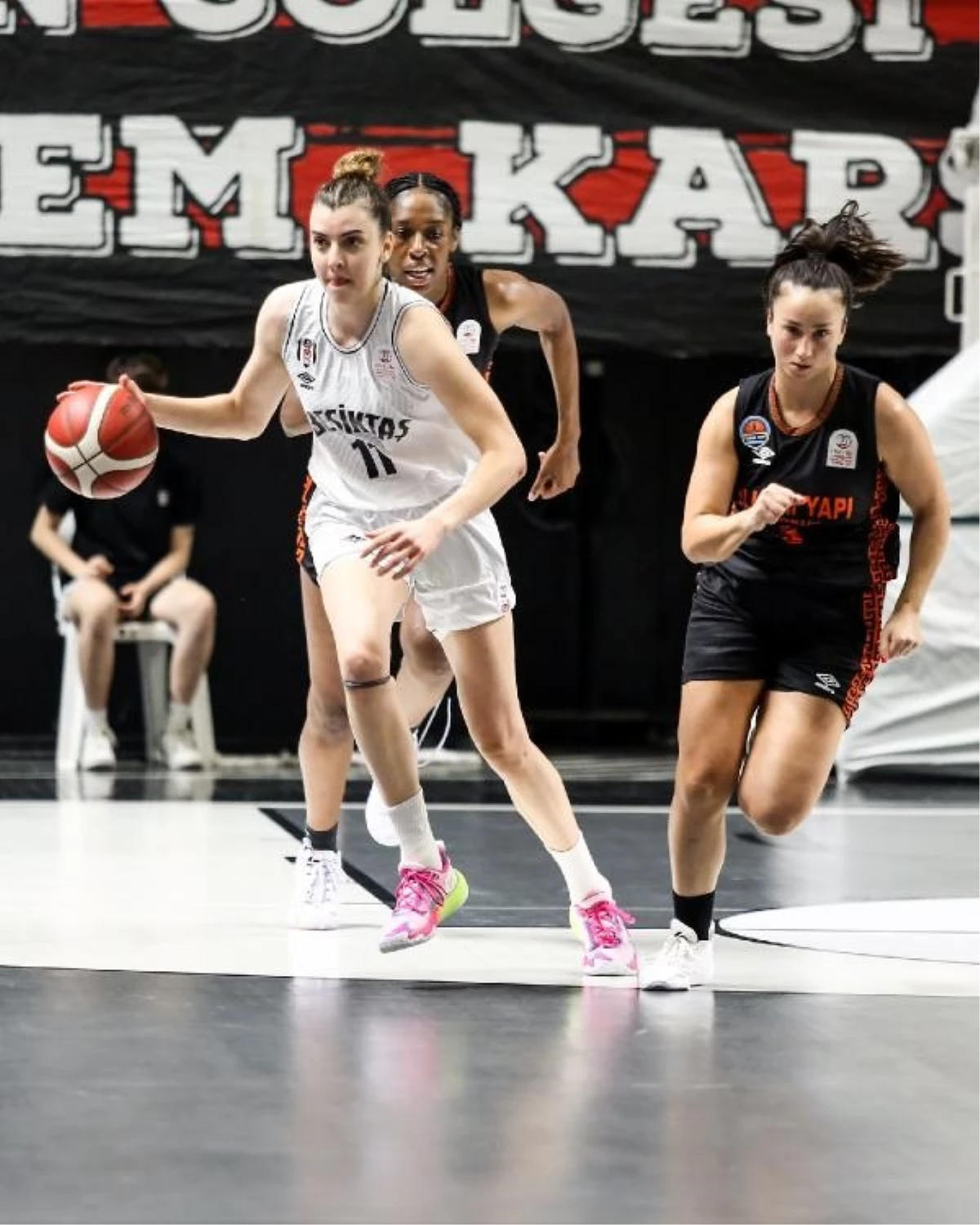 Beşiktaş Kadın Basketbol Takımı İlk Maçında Galip Geldi