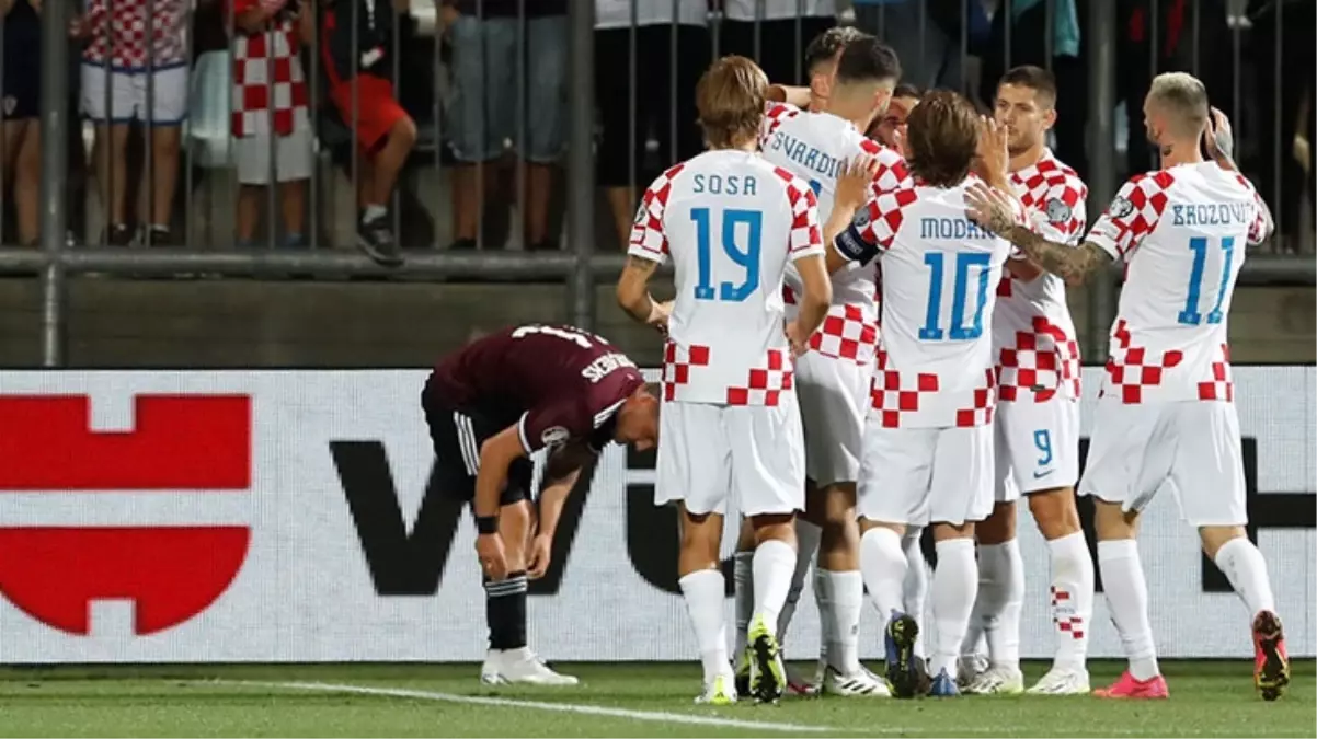 Türkiye maçı seyircisiz oynanabilir! UEFA, Hırvatistan\'a soruşturma açtı