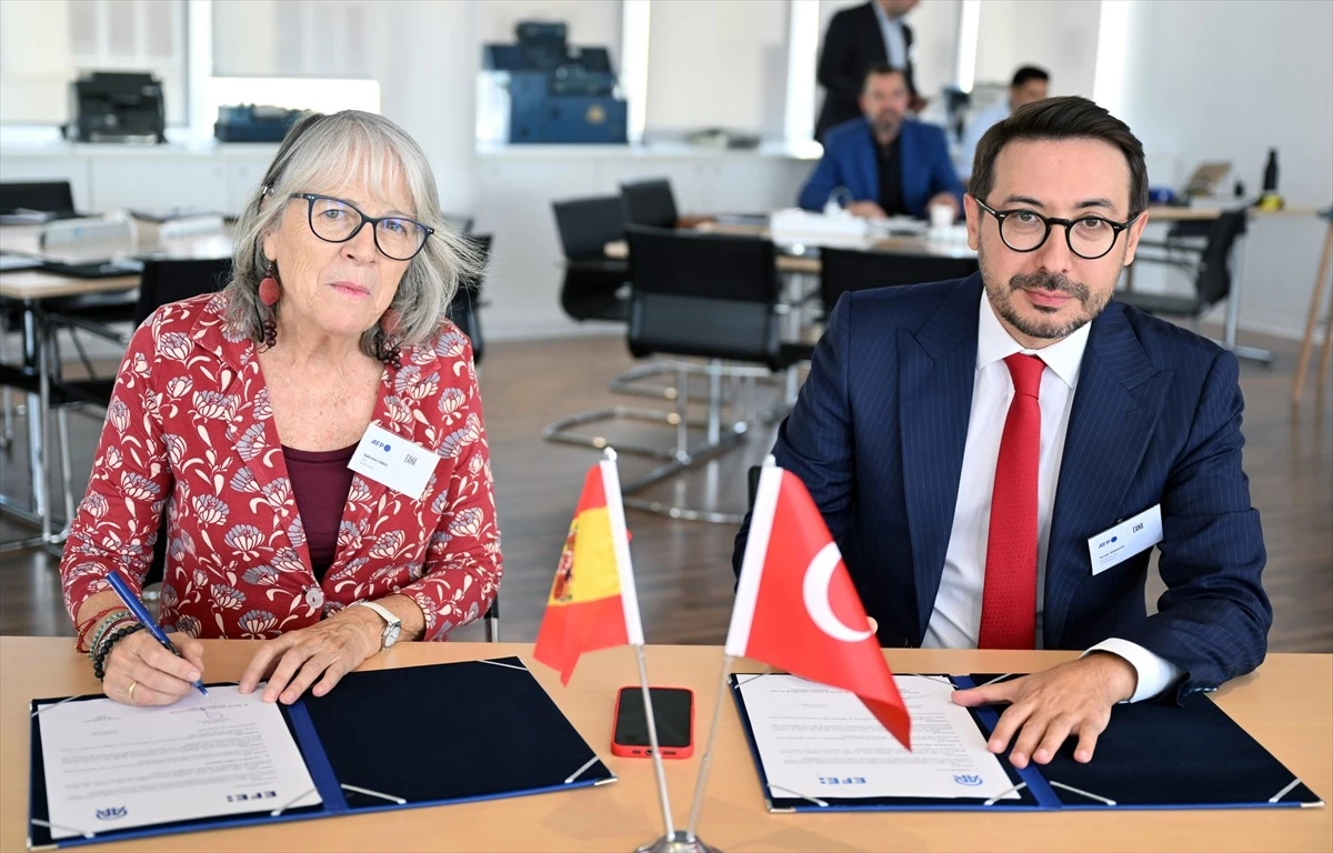 AA ve EFE arasında işbirliği anlaşması imzalandı