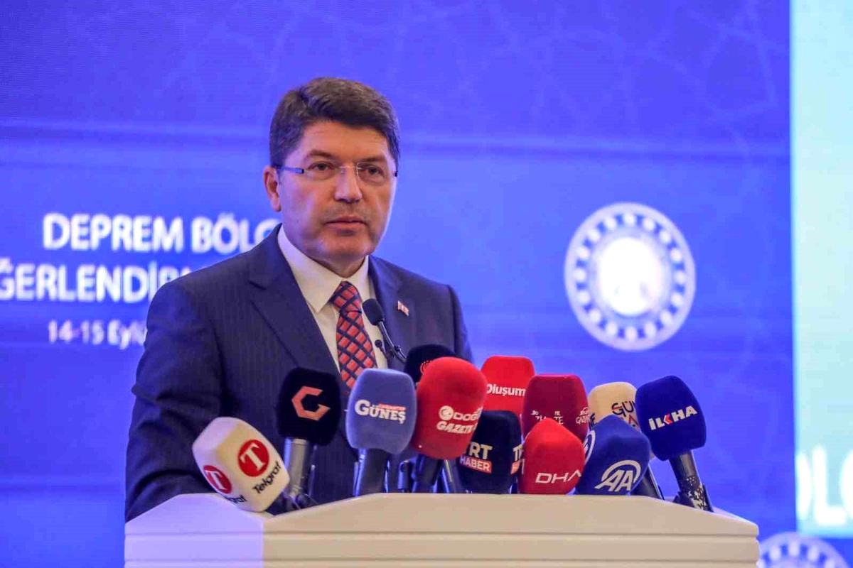 Adalet Bakanı Yılmaz Tunç, Gaziantep\'te Yargı Teşkilatı Toplantısına Katıldı