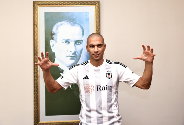 Beşiktaş Gökhan İnler'le 1 yıllık sözleşme imzaladı