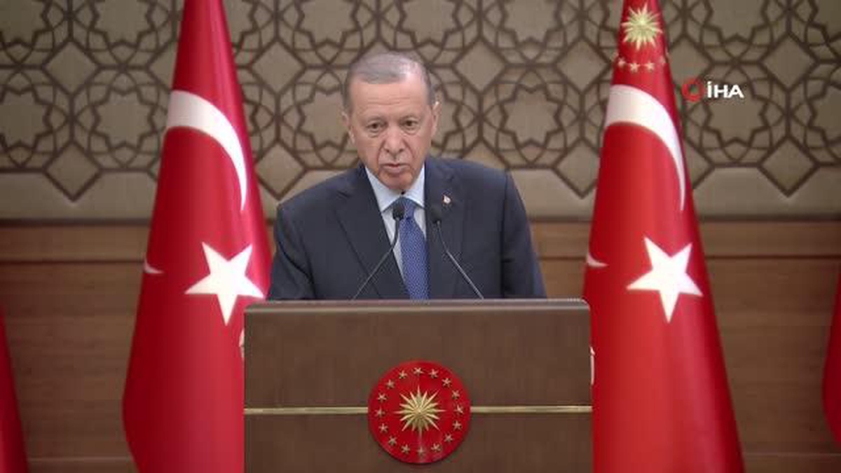 Cumhurbaşkanı Erdoğan: "Sinsi oyunların kök salmasına kesinlikle müsaade edemeyiz.
