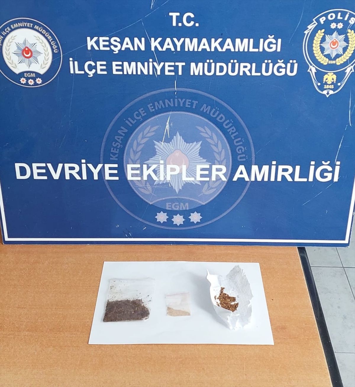 Keşan\'da Uyuşturucu Ticareti Yapan 5 Şüpheli Gözaltına Alındı