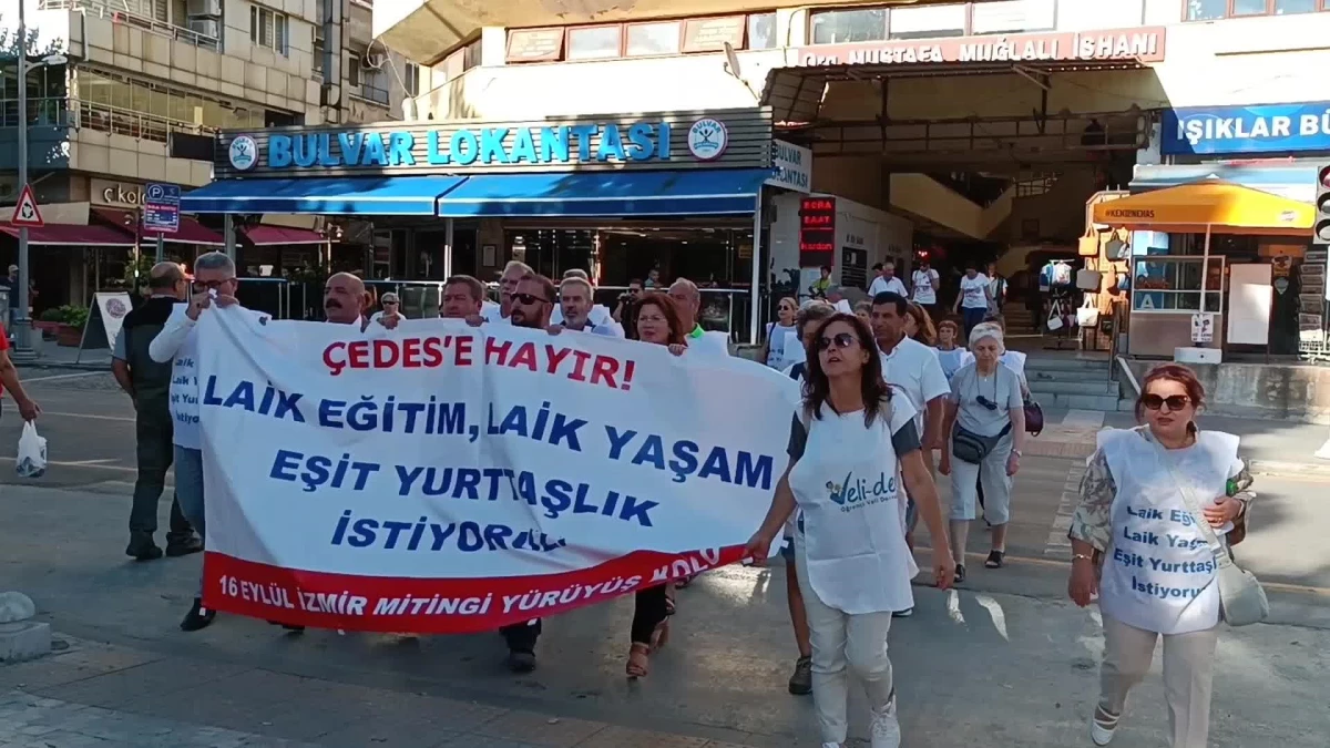 Eğitim-Sen Genel Başkanı Kurul, Muğla\'dan İzmir\'deki Miting İçin Çağrı Yaptı: Laik Eğitime Dokunamazsınız, Karma Eğitim İlkesi Askıya Alınamaz...