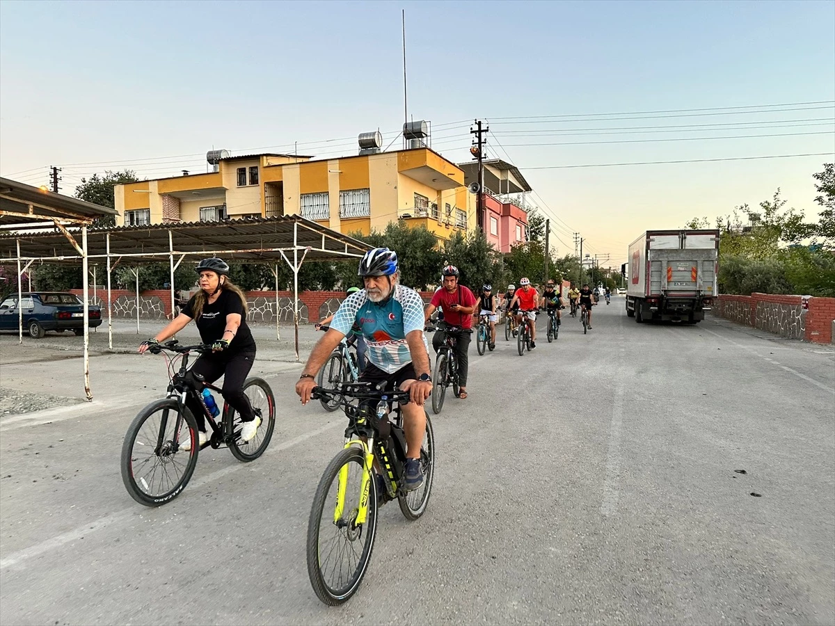 Erzin\'de Avrupa Hareketlilik Haftası kapsamında bisiklet turu düzenlendi