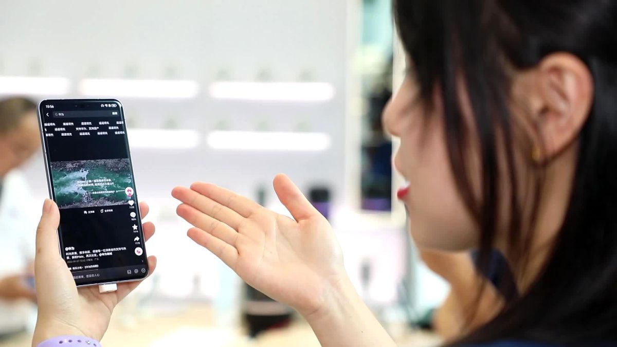 Huawei, Mate 60 ve Mate X5 Katlanabilir Ekranlı Telefonlarını Piyasaya Sürdü