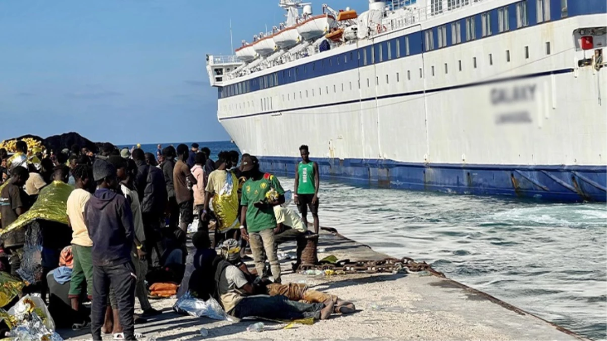 İtalya\'nın Lampedusa Adası\'nda göçmen akını nedeniyle \'\'acil durum\'\' ilan edildi