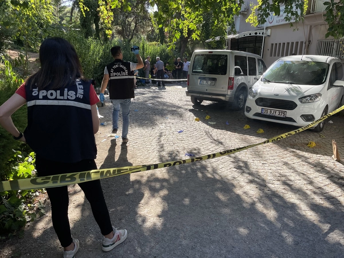 İzmir\'de Eski Eş Tarafından Vurulan Kadın Hayatını Kaybetti