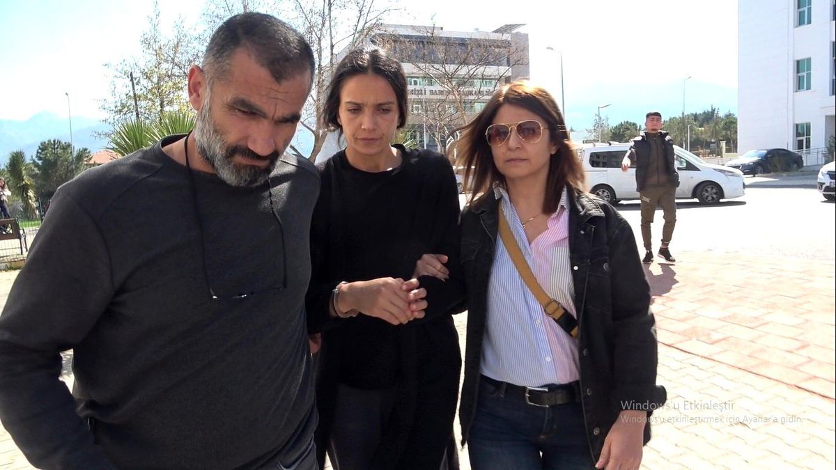 Denizli\'de Kadın, Tehdit Nedeniyle Kocasını Bıçaklayarak Öldürdü