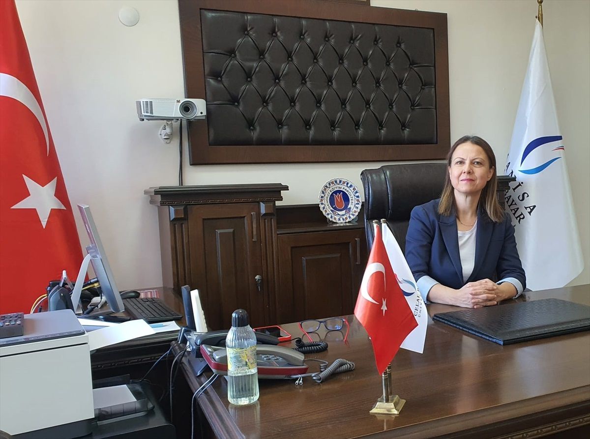 Manisa Celal Bayar Üniversitesi Demirci Eğitim Fakültesi Dekanlığına Prof. Dr. Fatma Şaşmaz Ören Atandı