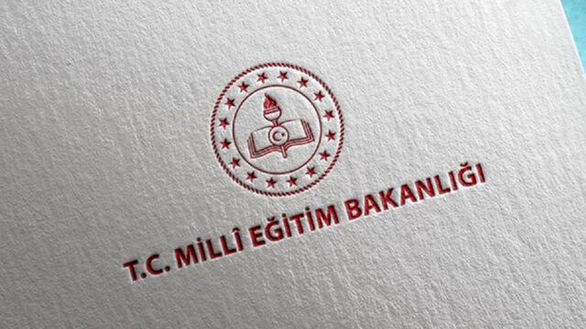 MEB, açık liseye geçiş ve nakil şartlarını belirledi! Kimler gidebilecek?