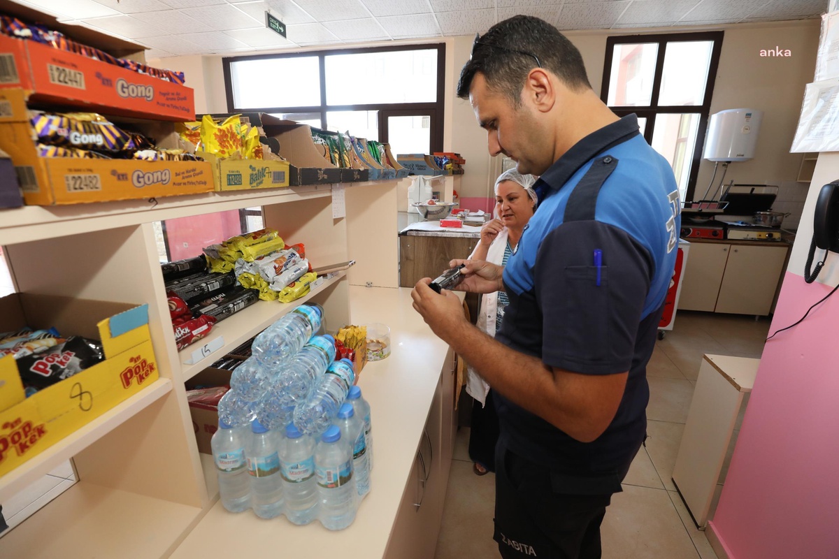 Menderes Belediyesi Okul Kantinlerinde Denetimler Yapıyor
