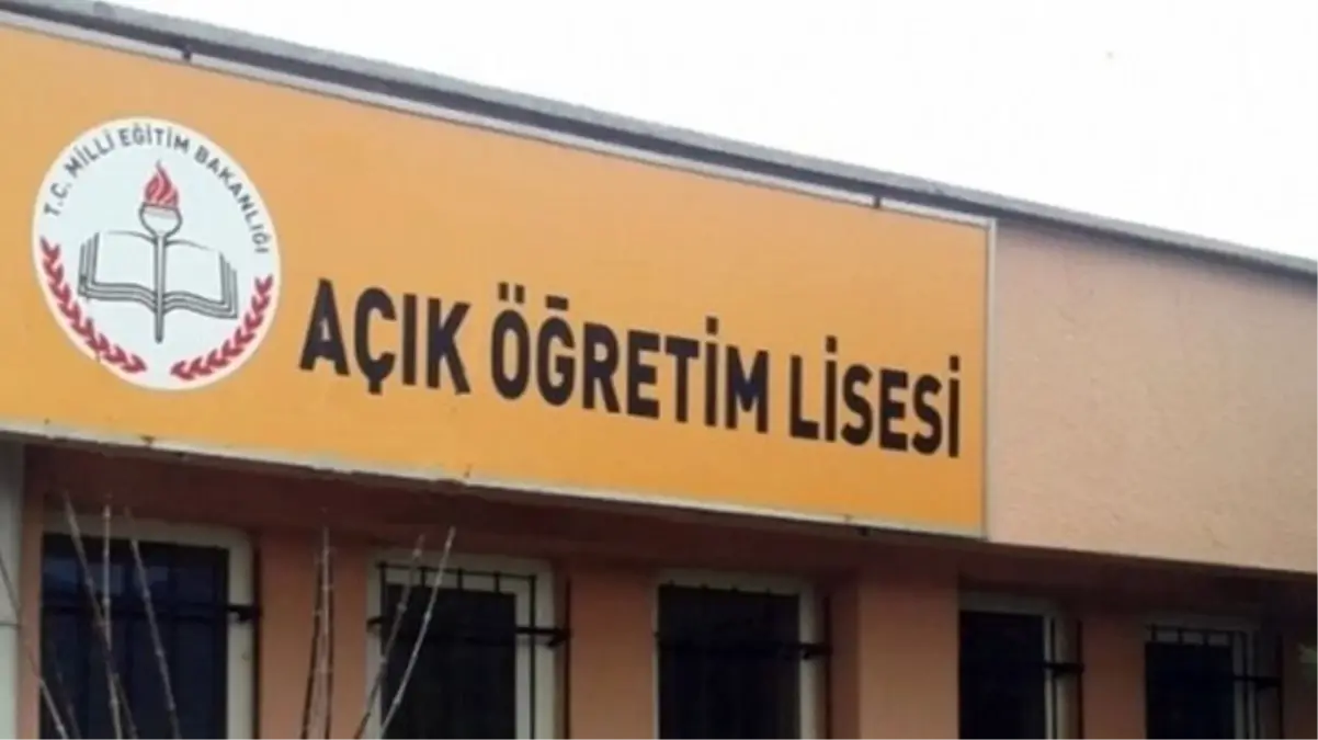 MEB açık liseye geçiş şartlarını belirledi! Artık her isteyen kayıt yaptıramayacak 
