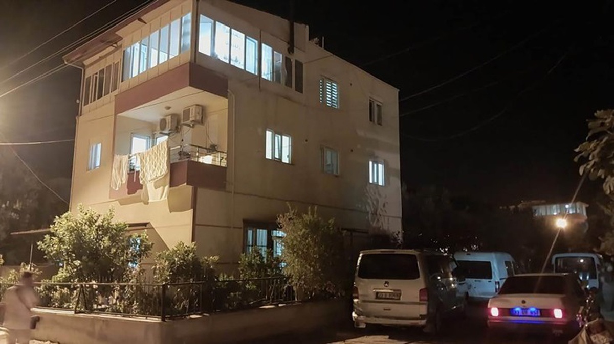 Yok böyle bir vahşet! Misafirliğe gittikleri evde 7 yaşındaki oğlunu boğazını keserek öldürdü 