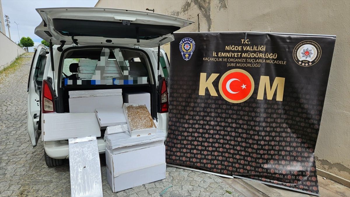 Niğde\'de 136 bin dolu makaron ele geçirildi