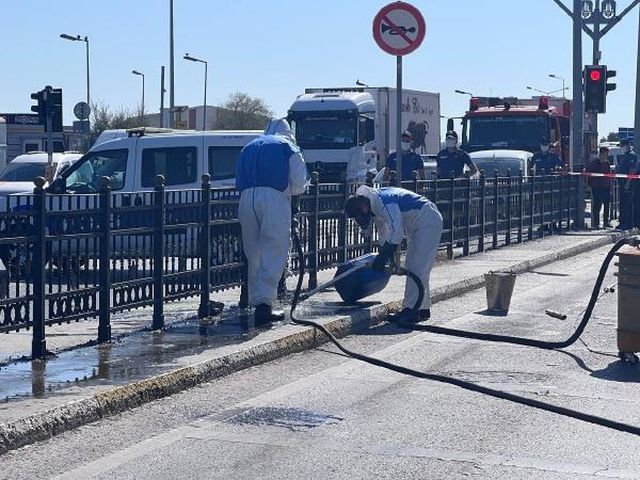 Pendik'te kimyasal alarmı! Yol trafiğe kapatıldı