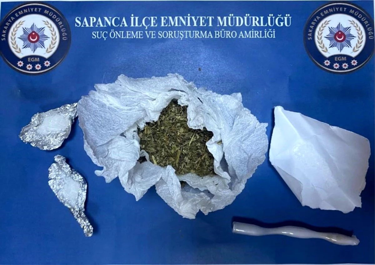 Sapanca\'da Uyuşturucu Operasyonunda 18 Kişi Gözaltına Alındı