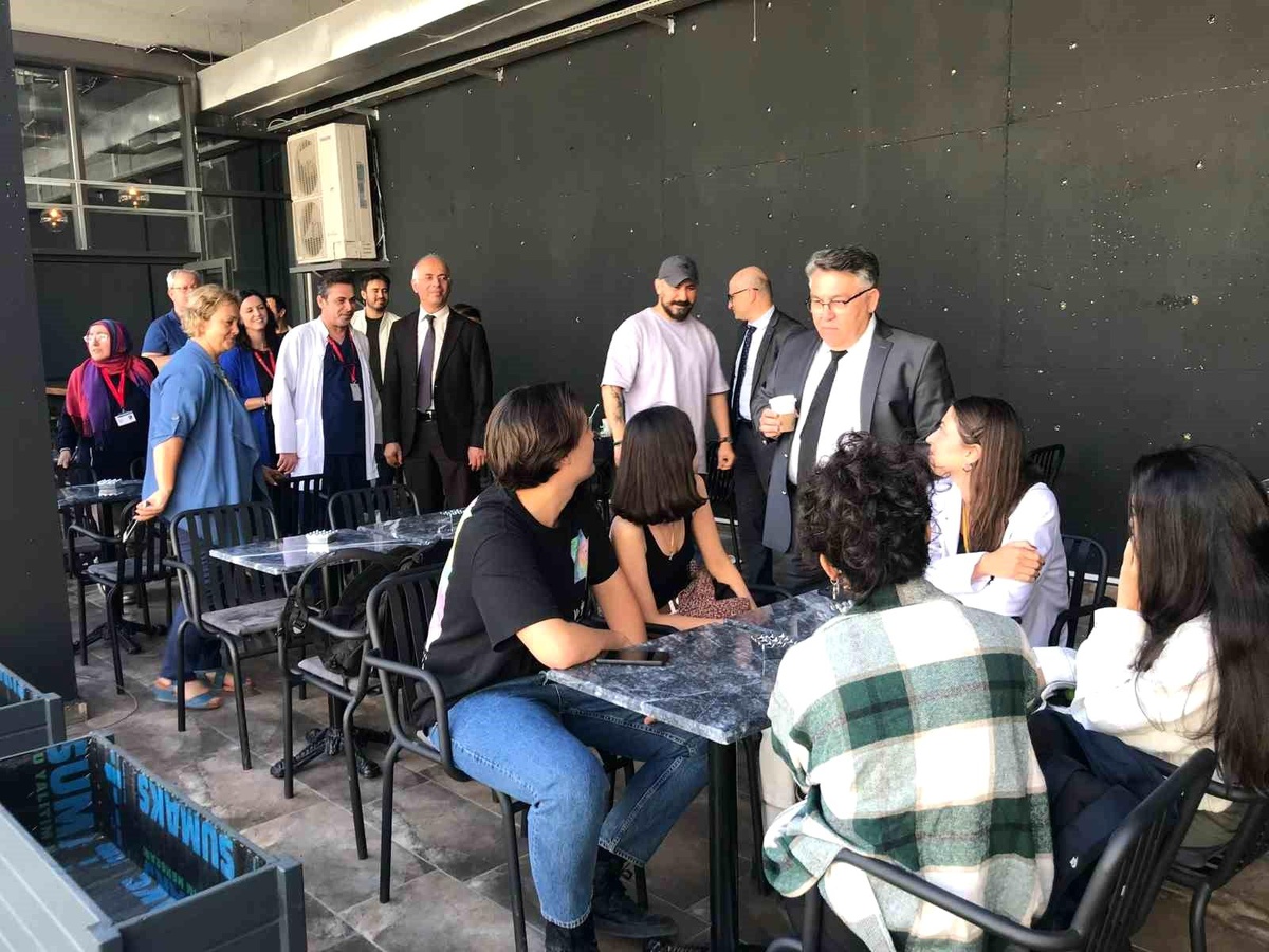 ZBEÜ Rektörü Üniversite Hastanesini Ziyaret Etti