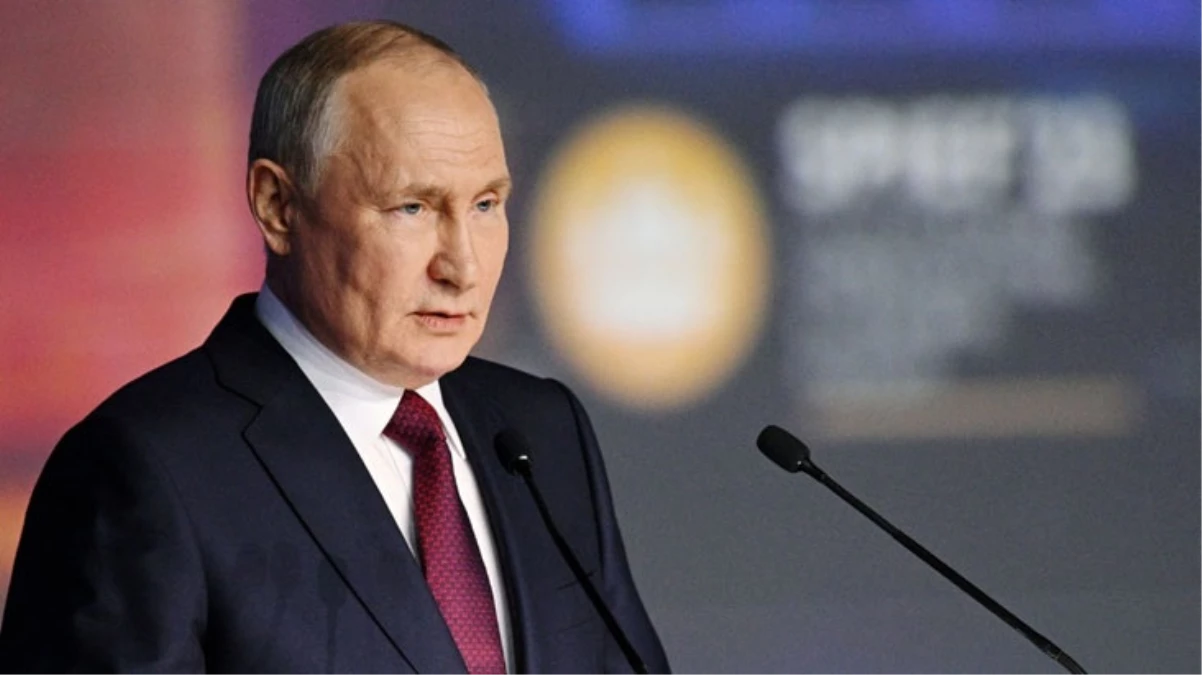 Putin, Whatsapp\'ı gözüne kestirdi! Facebook ve Instagram\'dan sonra bir erişim engeli daha gelebilir
