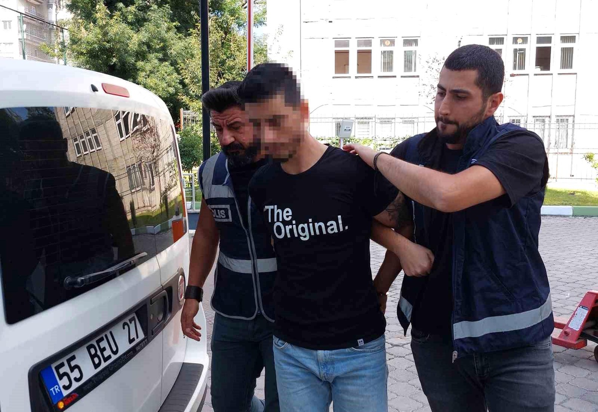 Samsun\'da doktoru rehin alan şahıs adliyeye sevk edildi