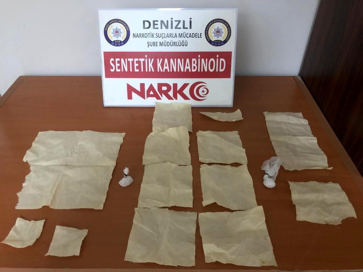 Denizli\'de Yapılan Operasyonlarda 8 Zehir Taciri Tutuklandı