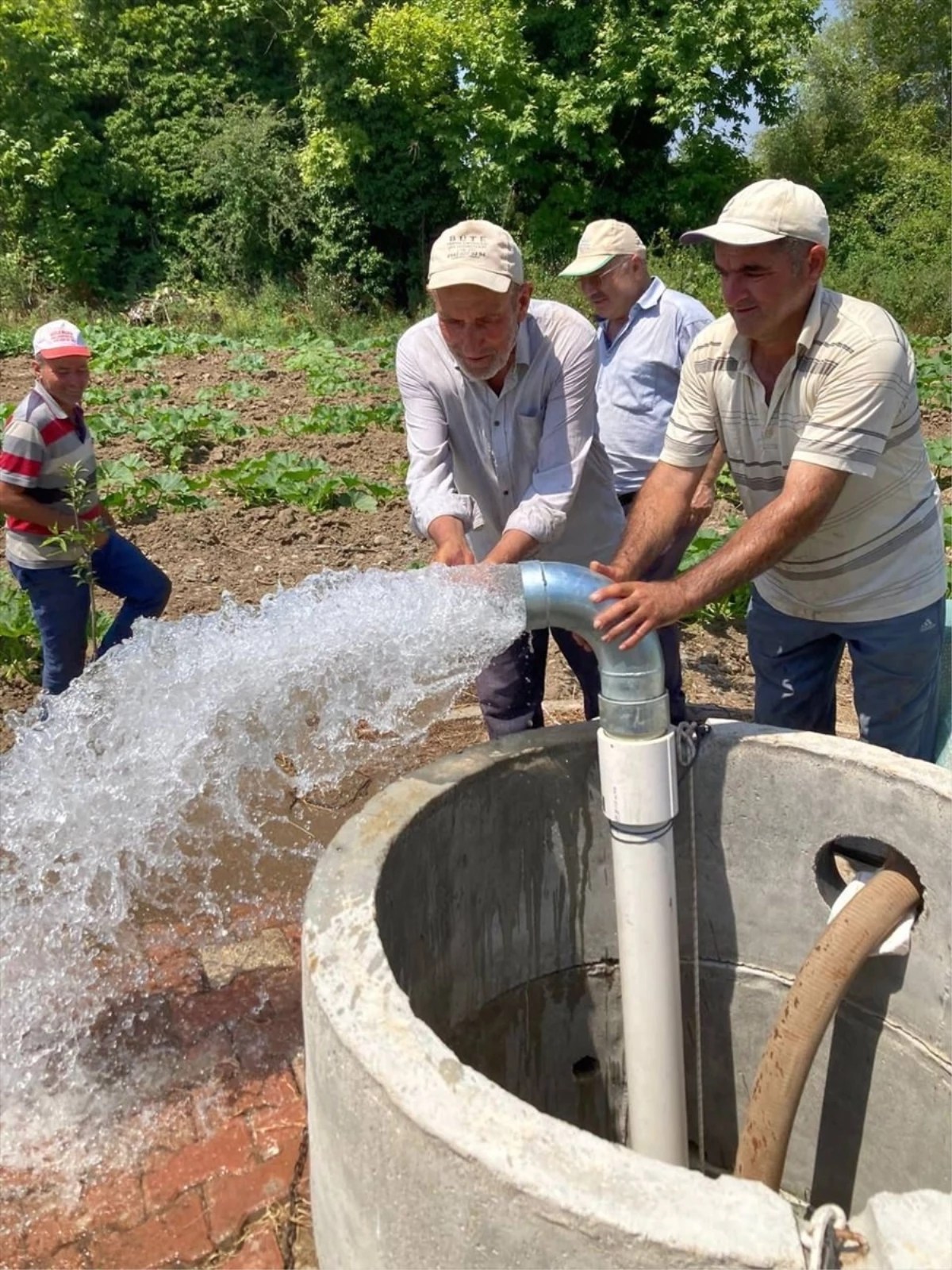 Çiftlik köyüne 25 yıllık sulama suyu yatırımı yapıldı