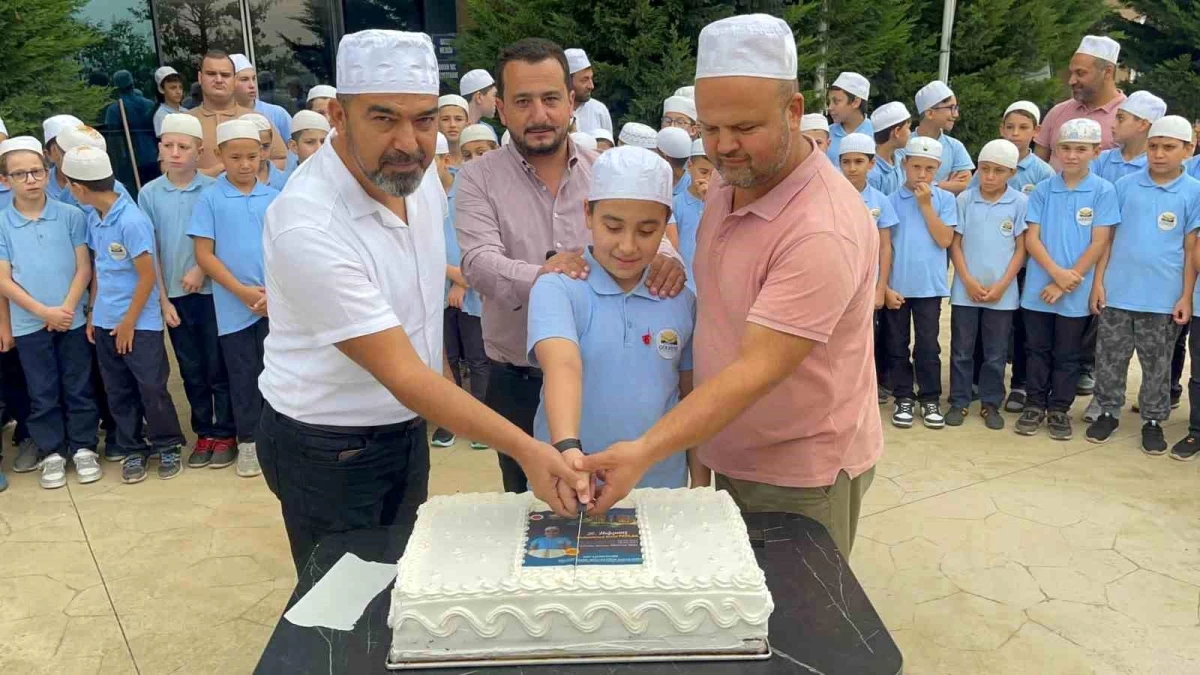 11 Yaşındaki Muhammed Emin Parlak, 7 Ayda Hafız Oldu