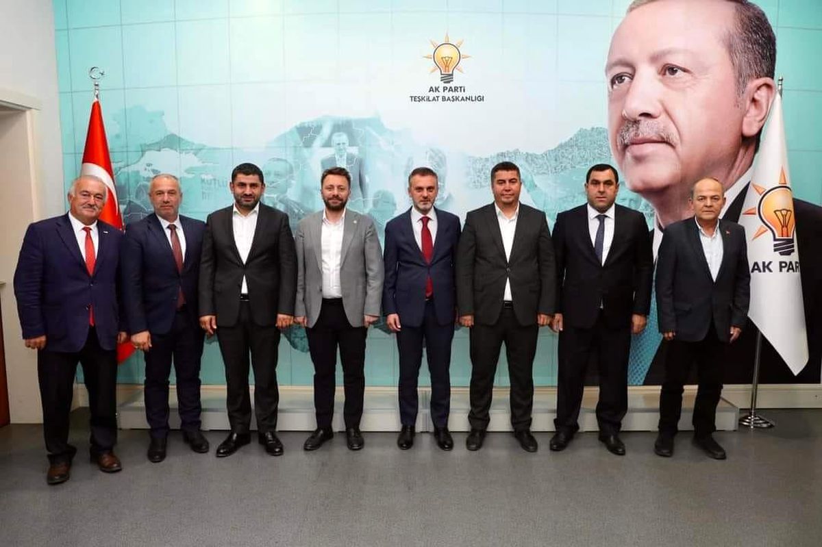 AK Parti Sinop\'ta 4 ilçe başkanı değiştirildi
