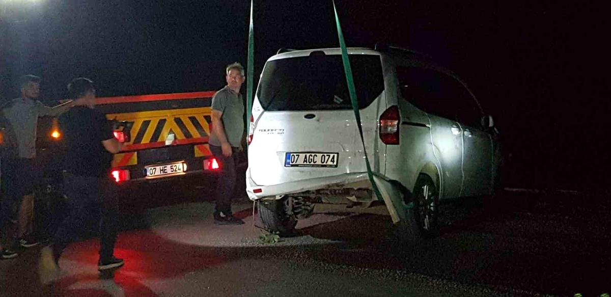 Alanya\'da bir gencin öldürülmesiyle ilgili 3 şüpheli yakalandı