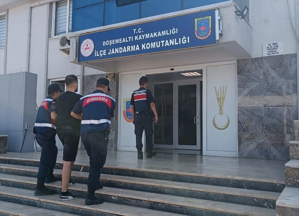 Antalya\'da Uyuşturucu Operasyonunda 18 Şüpheli Tutuklandı